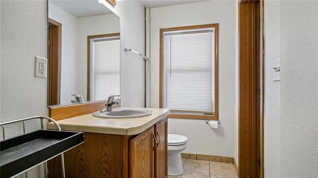 609 S Dewey Street, Eau Claire, WI 54701