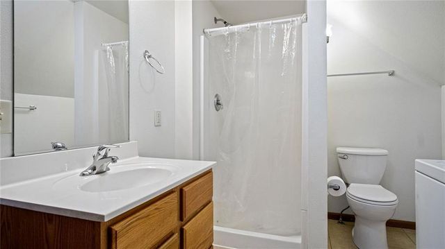 609 S Dewey Street, Eau Claire, WI 54701