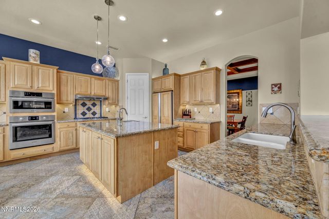 180 Shady Valley Road, Spanish Springs, NV 89441