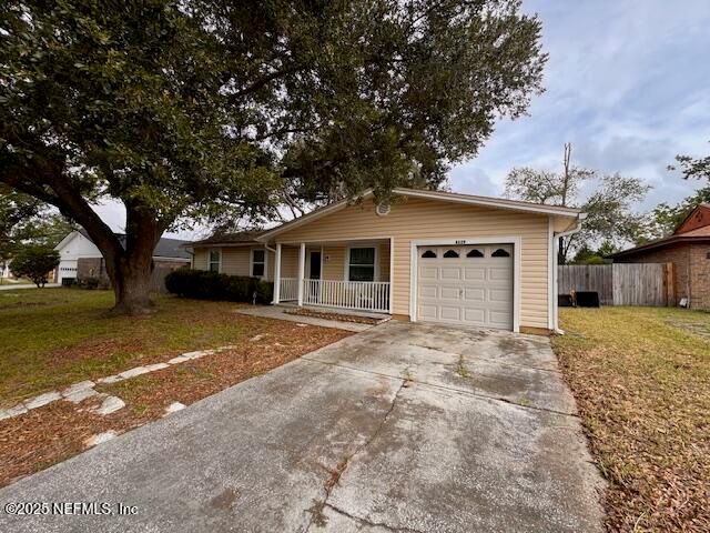 8229 KESEY Court, Jacksonville, FL 32244