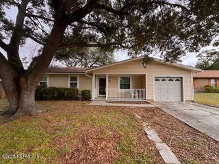 8229 KESEY Court, Jacksonville, FL 32244