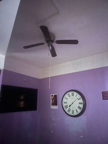 4340 W Jackson Boulevard, Chicago, IL 60624