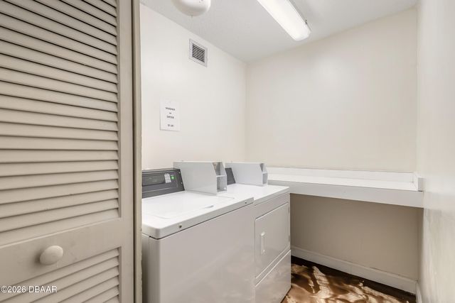 3051 S Atlantic Ave Apt 1006, Daytona Beach, FL 32118