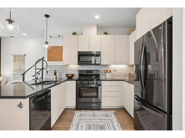 5309 Se 72ND Pl, Portland, OR 97206