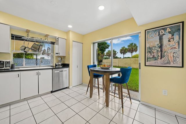 10331 SW 130th Ave, Miami, FL 33186