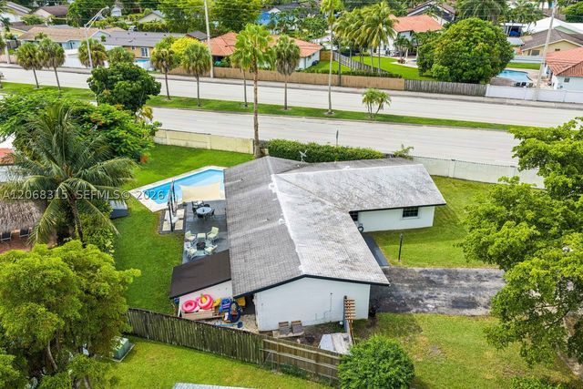 10331 SW 130th Ave, Miami, FL 33186