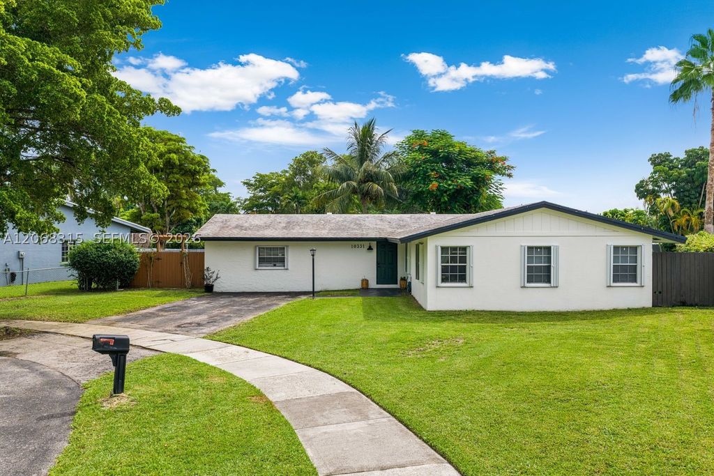 10331 SW 130th Ave, Miami, FL 33186