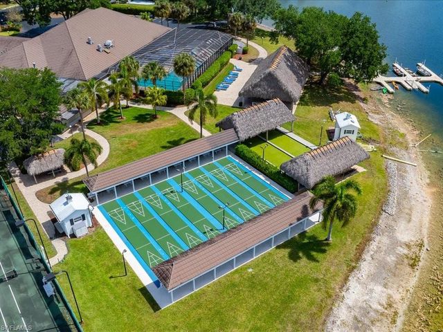 1022 Crystal Lake DR, Naples, FL 34120