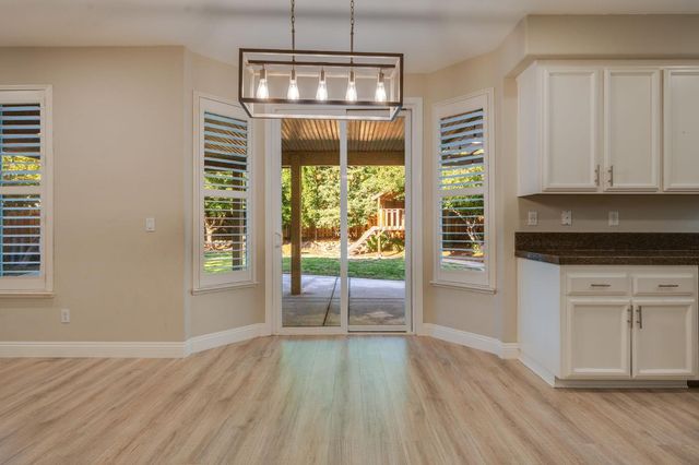 1756 Terracina Cir, Roseville, CA 95747