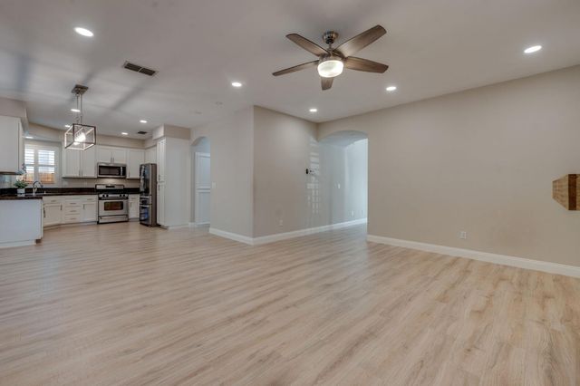 1756 Terracina Cir, Roseville, CA 95747