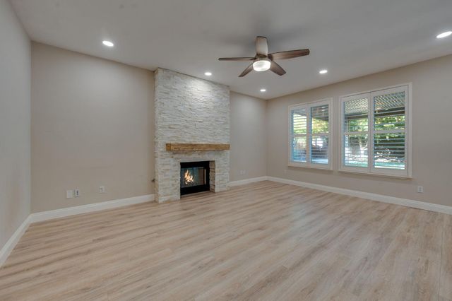 1756 Terracina Cir, Roseville, CA 95747