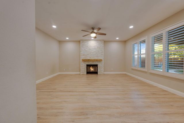 1756 Terracina Cir, Roseville, CA 95747