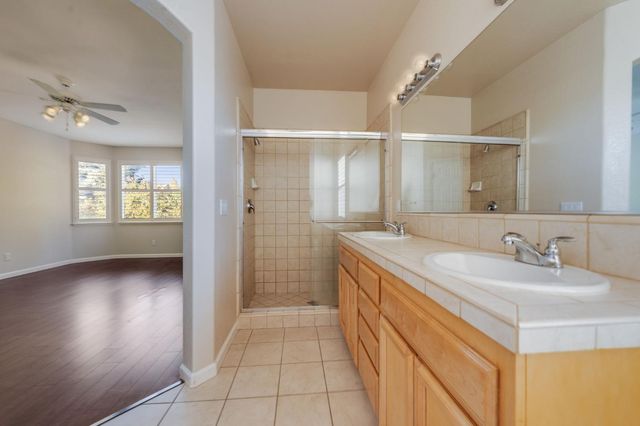 1756 Terracina Cir, Roseville, CA 95747