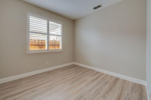 1756 Terracina Cir, Roseville, CA 95747