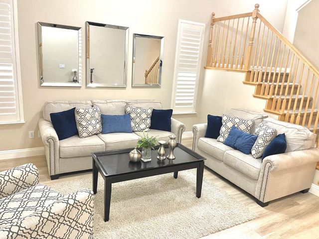 1756 Terracina Cir, Roseville, CA 95747