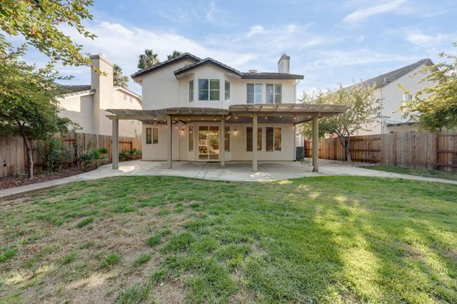 1756 Terracina Cir, Roseville, CA 95747