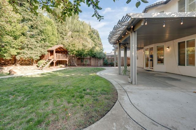 1756 Terracina Cir, Roseville, CA 95747