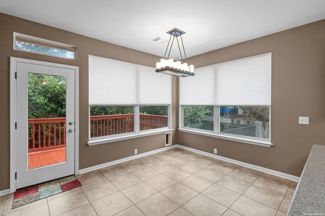 1519 Lookout Pt, San Antonio, TX 78260