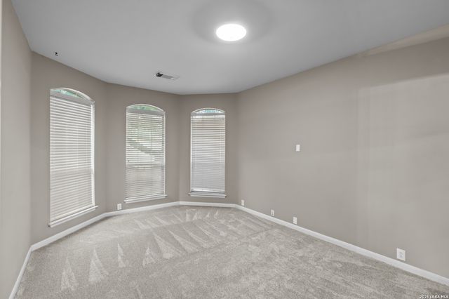 1519 Lookout Pt, San Antonio, TX 78260