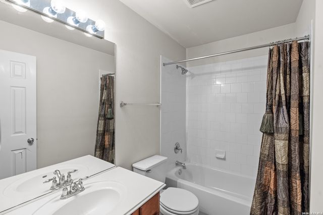 1519 Lookout Pt, San Antonio, TX 78260