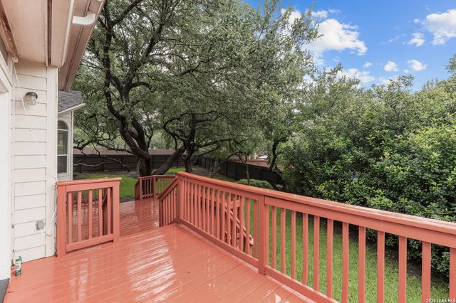 1519 Lookout Pt, San Antonio, TX 78260