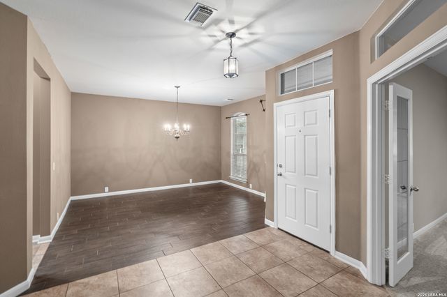 1519 Lookout Pt, San Antonio, TX 78260