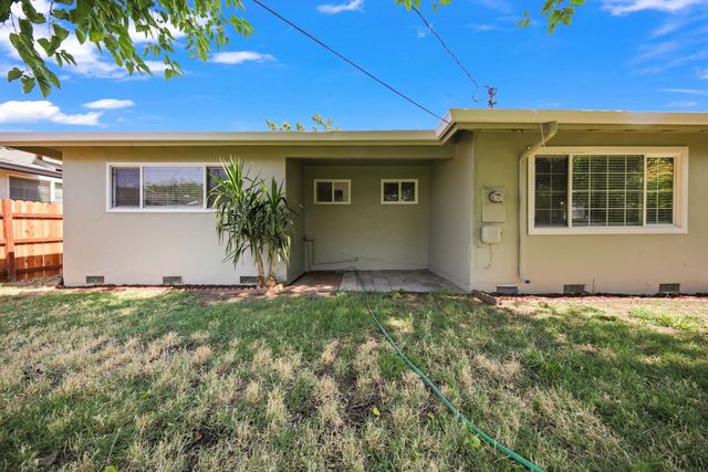 312 Goya Dr, Stockton, CA 95207