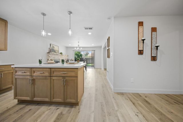 312 Goya Dr, Stockton, CA 95207