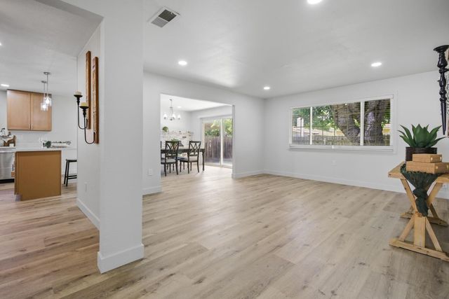 312 Goya Dr, Stockton, CA 95207