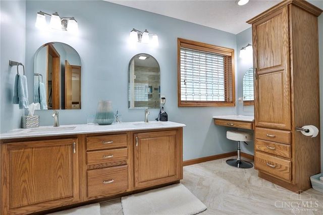 220 Denwood Trail, Englewood, OH 45315