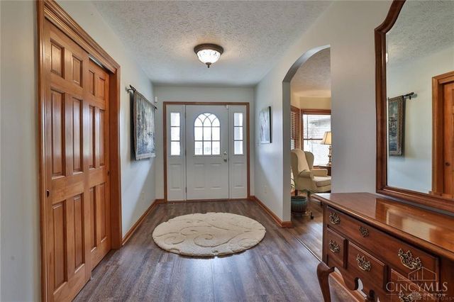 220 Denwood Trail, Englewood, OH 45315