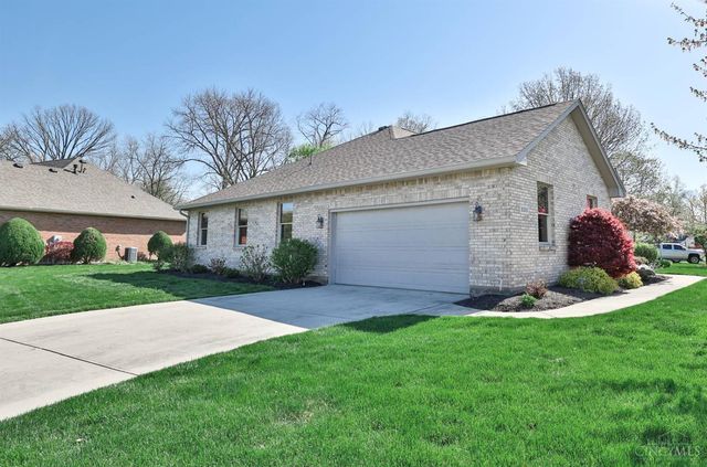 220 Denwood Trail, Englewood, OH 45315