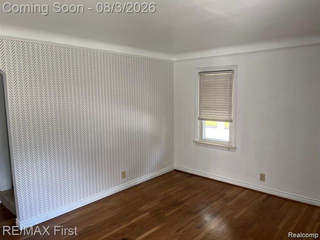 3102 N Blair Avenue, Royal Oak, MI 48073