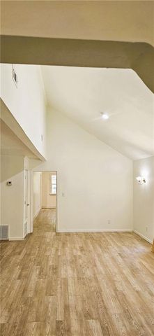 8825 Hunters Pointe Drive S, Theodore, AL 36582