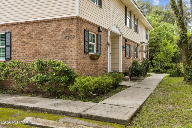 4519 COLUMBUS Circle 1B, Jacksonville, FL 32210