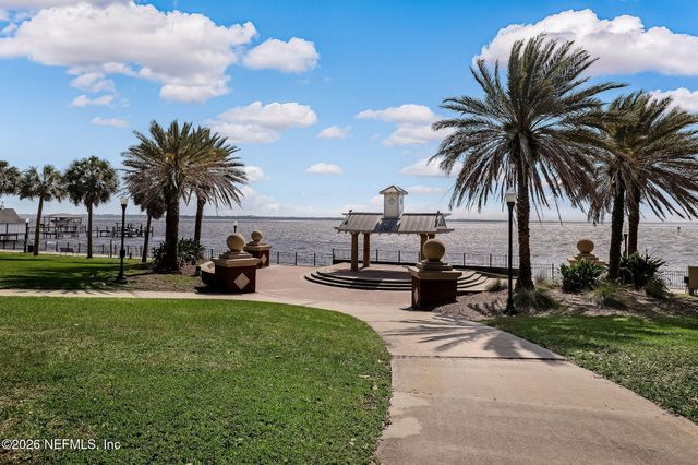 4519 COLUMBUS Circle 1B, Jacksonville, FL 32210