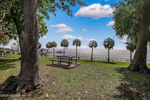 4519 COLUMBUS Circle 1B, Jacksonville, FL 32210