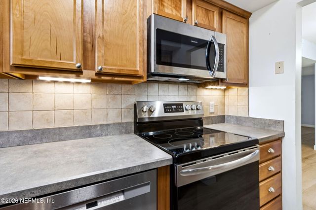 4519 COLUMBUS Circle 1B, Jacksonville, FL 32210