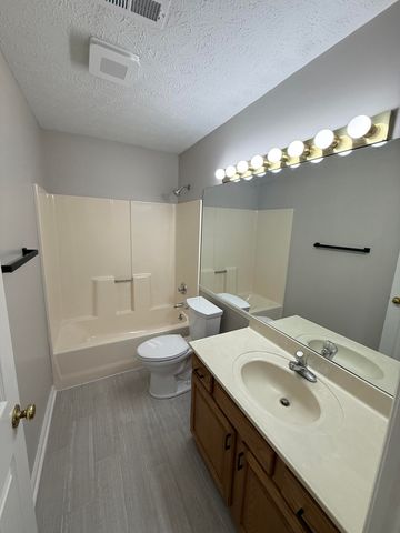 4193 Weber Way, Lexington, KY 40514