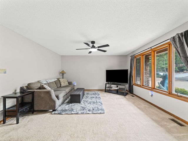 39 Hayuco Way Way, Hot Springs, AR 71909