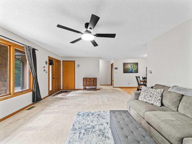 39 Hayuco Way Way, Hot Springs, AR 71909