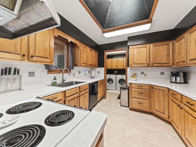 39 Hayuco Way Way, Hot Springs, AR 71909