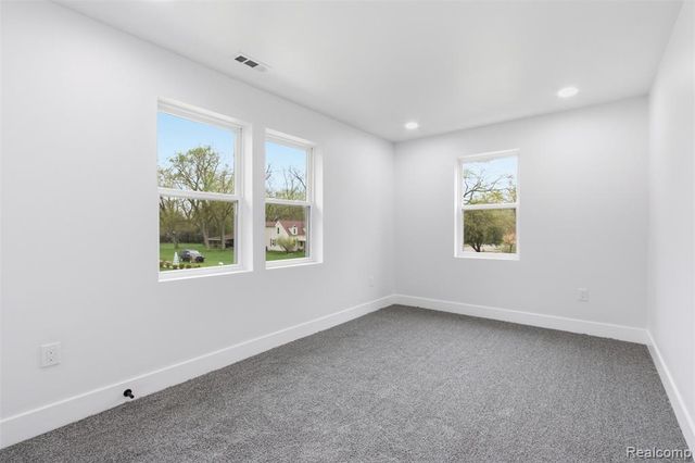 19377 Brentwood Street, Livonia, MI 48152