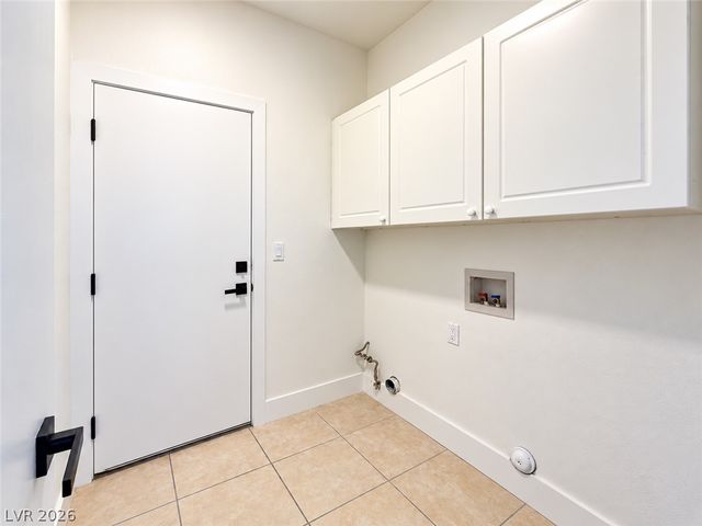 34 Blaven Drive, Henderson, NV 89002