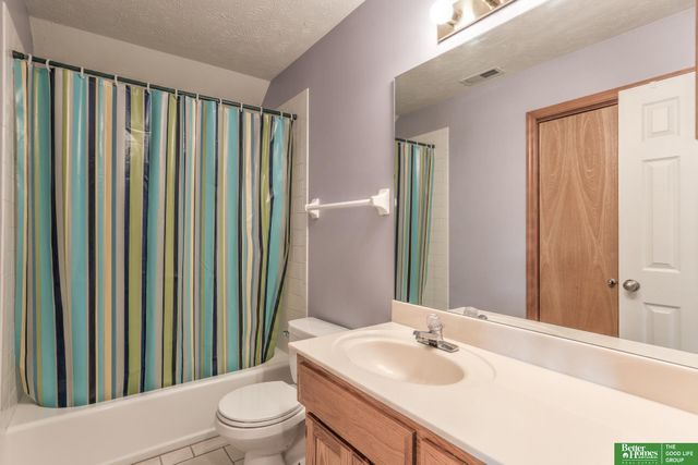 6114 S 157th Street, Omaha, NE 68135