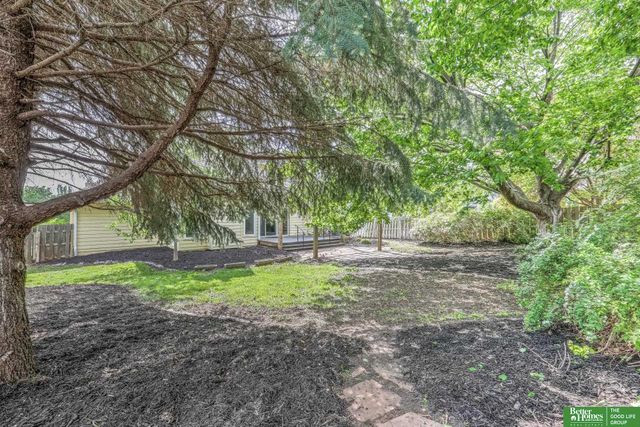 6114 S 157th Street, Omaha, NE 68135