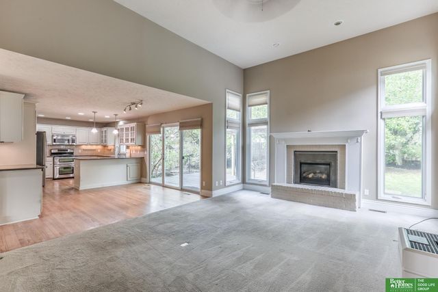 6114 S 157th Street, Omaha, NE 68135