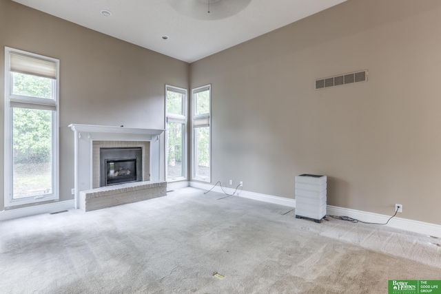 6114 S 157th Street, Omaha, NE 68135