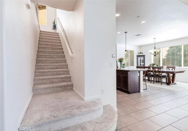 1115 Sanders Avenue, Clovis, CA 93619