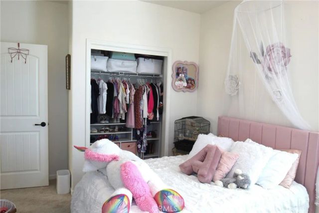 1115 Sanders Avenue, Clovis, CA 93619